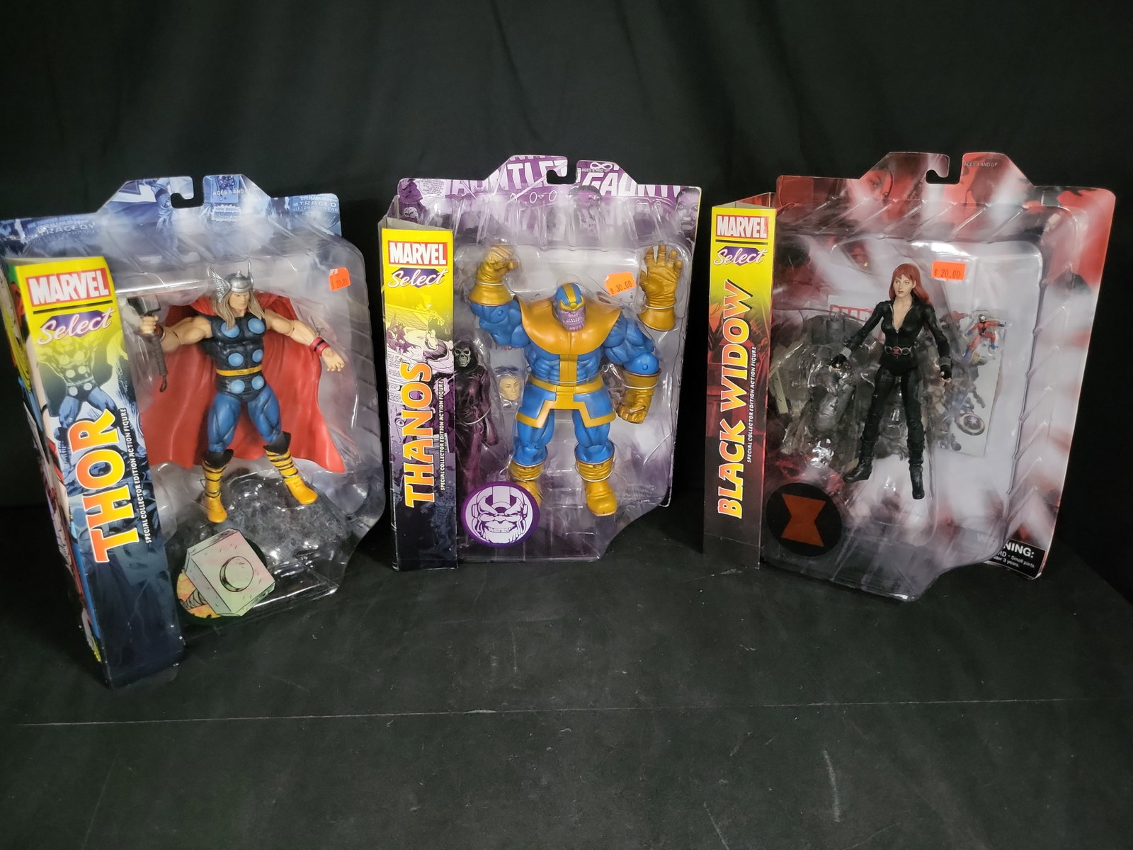I04308 | A Trio of Marvel Select Action Figures: IMPORTANT â€“ PLEASE REVIEW BEFORE BIDDING: Aeron House makes every effort to accurately identify and describe each lot; however, titles and descriptions may contain errors, omissions, or AI-a