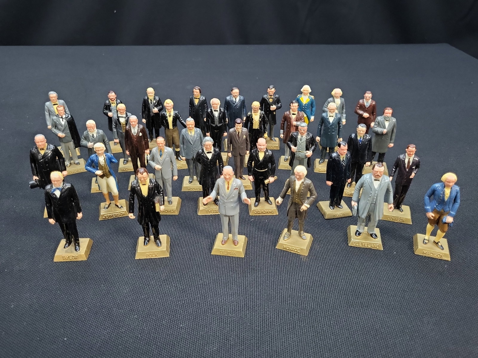 I04882 | A Collection of Presidential Figures: IMPORTANT â€“ PLEASE REVIEW BEFORE BIDDING: Aeron House makes every effort to accurately identify and describe each lot; however, titles and descriptions may contain errors, omissions, or AI-a