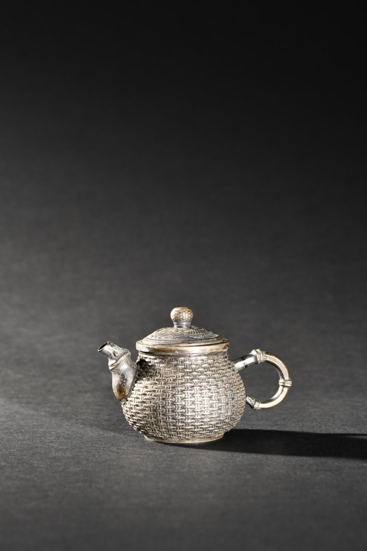 Sterling Silver Chiseled Bamboo Basket Pattern Teapot (1 of 8)
