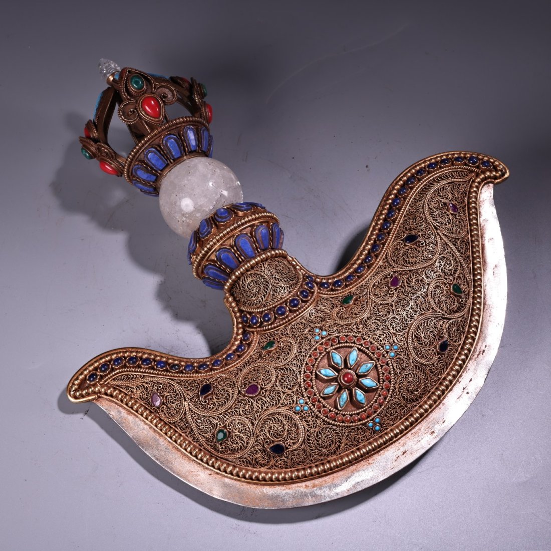 Tibet collects rare Tibetan craft filigree gilt inlaid gemstone King Kong magic ax magic weapon (1 of 9)