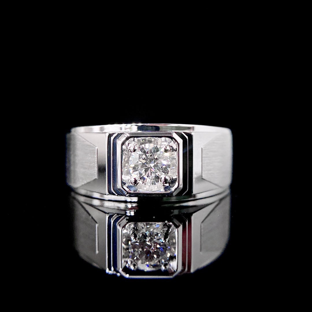 GIA30 points men's diamond ring (1 of 8)