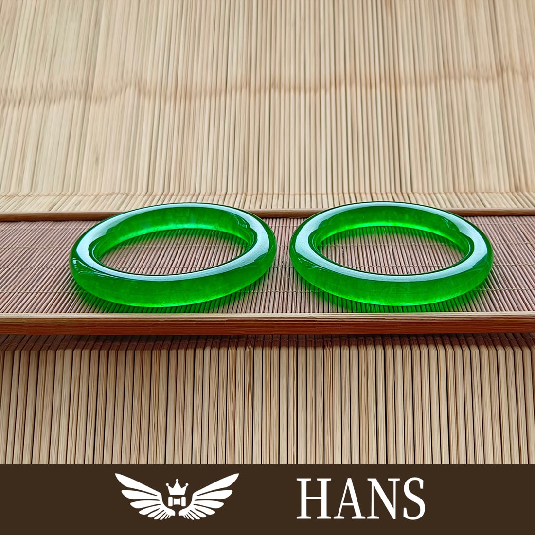 A pair of top-quality dragon stone imperial green jade bracelets (1 of 8)