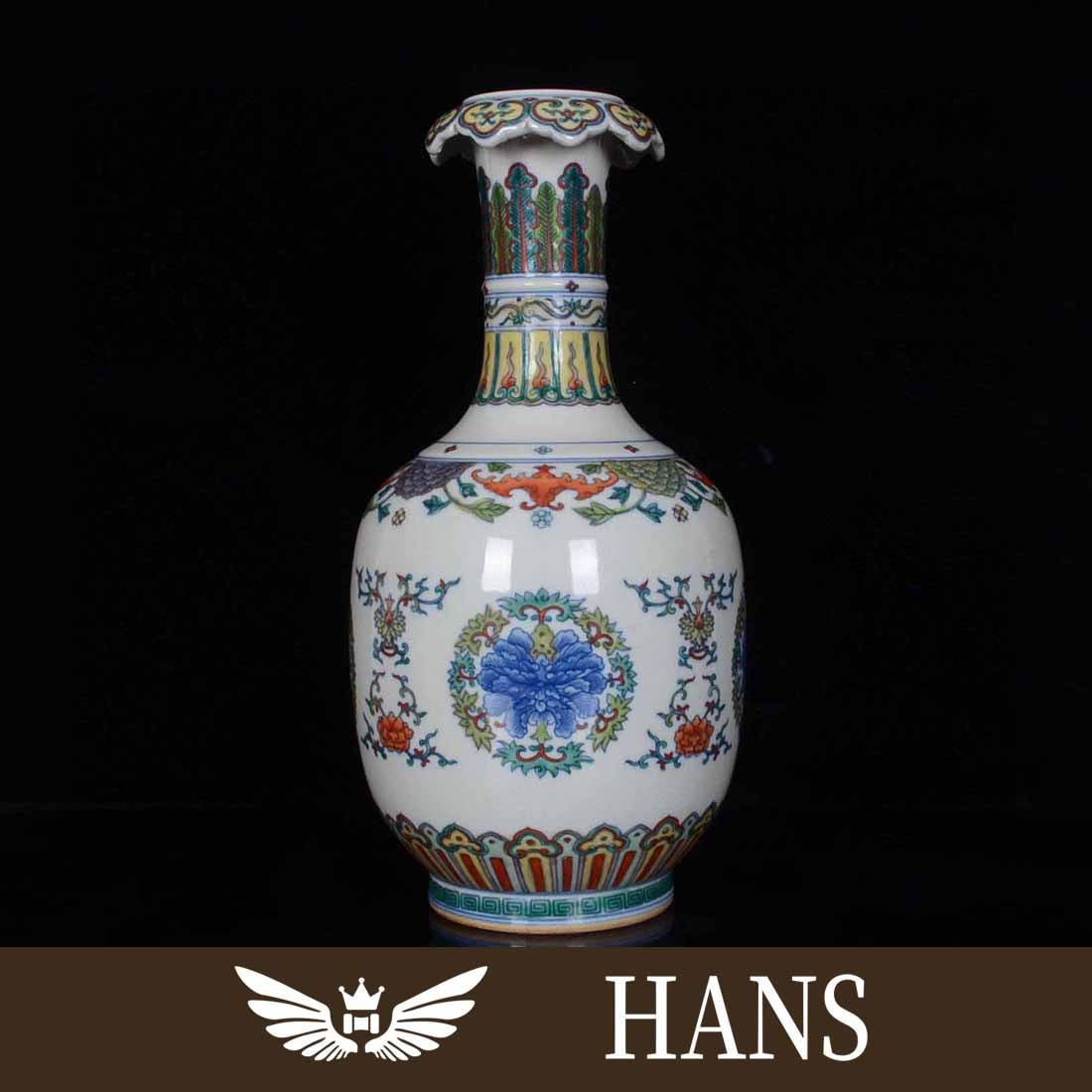 Qianlong period of Qing Dynasty Doucai flower pattern inverted bottle (1 of 10)