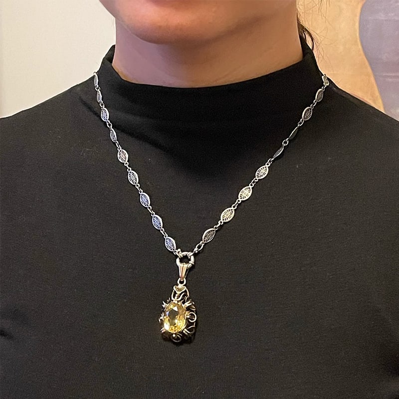 Citrine Large Opal S925 Silver Pendant: Citrine Large Opal S925 Silver Pendant High 50CM Freight: 1.International Freight: Foreign shipping charges are determined by destination. 2.Photos, descriptions and valuations have been meticulously 