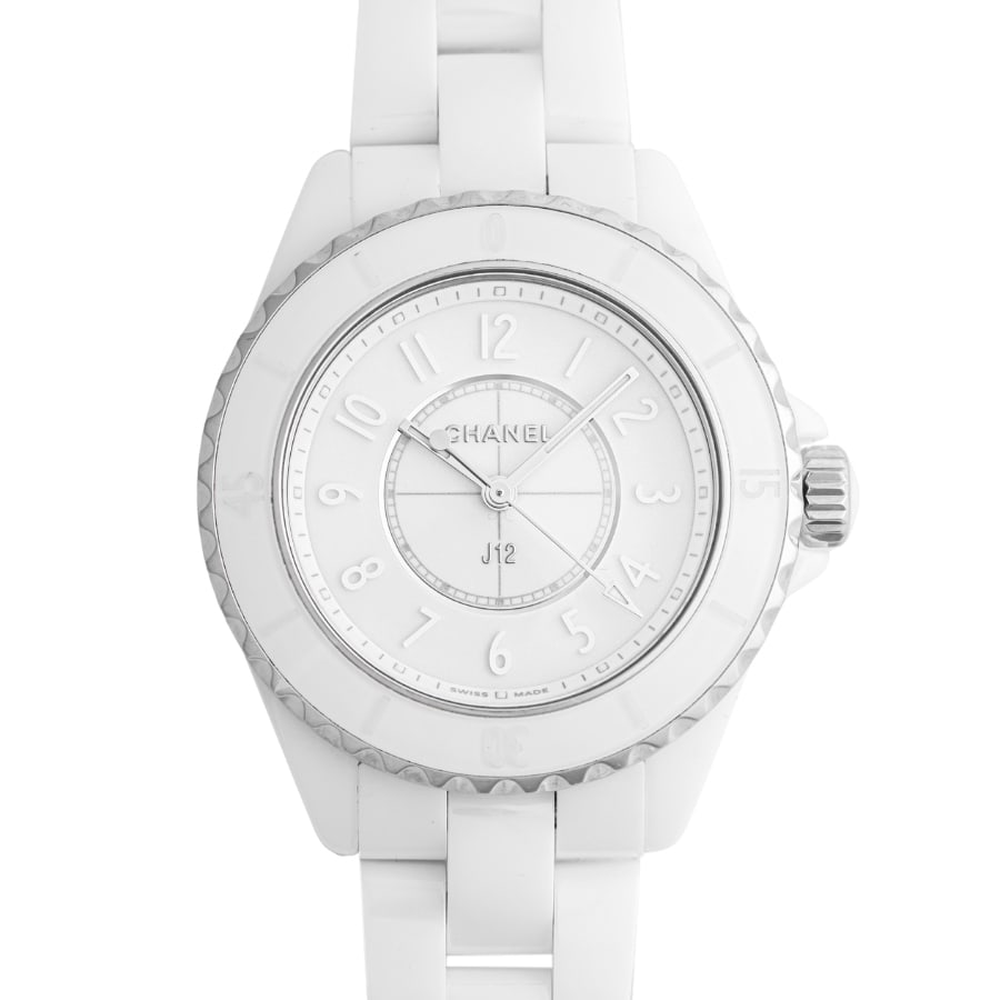 Chanel J12 Phantom 33mm H6345 second hand unverified no return: Item Description ?J12 is an iconic watch of the 21st century, inspired by the silhouette of the sailboats in the America's Cup.Although classic, it has a free and contemporary charm. The outer circumf