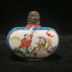 Copper enamel painted story of characters snuff bottle (1 of 9)