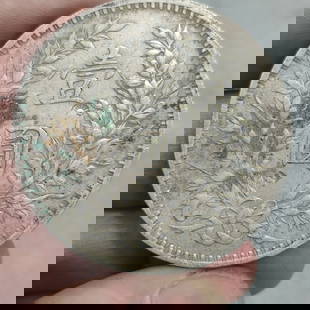 Fine product Green rust for three years, 90% pure silver: Fine product Green rust for three years, 90% pure silver Freight:1.International Shipping: Foreign shipping costs are determined by the destination.2.Photos, descriptions and valuations are carefully