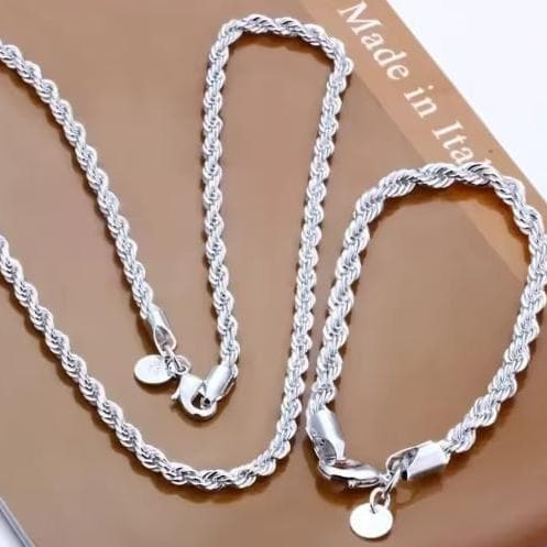 S925 Sterling Silver Necklace and Bracelet Set: S925 Sterling Silver Necklace and Bracelet SetProduct DescriptionA set of cord necklace and bracelet, exuding delicate and sparkling light.The exquisite woven design can cleverly reflect light, creati