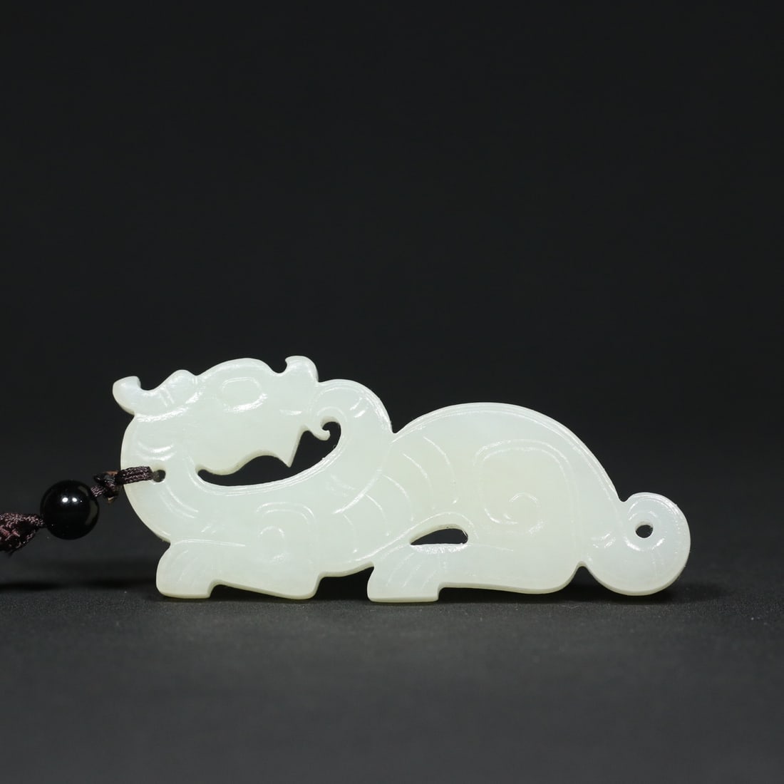 Old Hetian Jade Tiger Pendant (1 of 9)