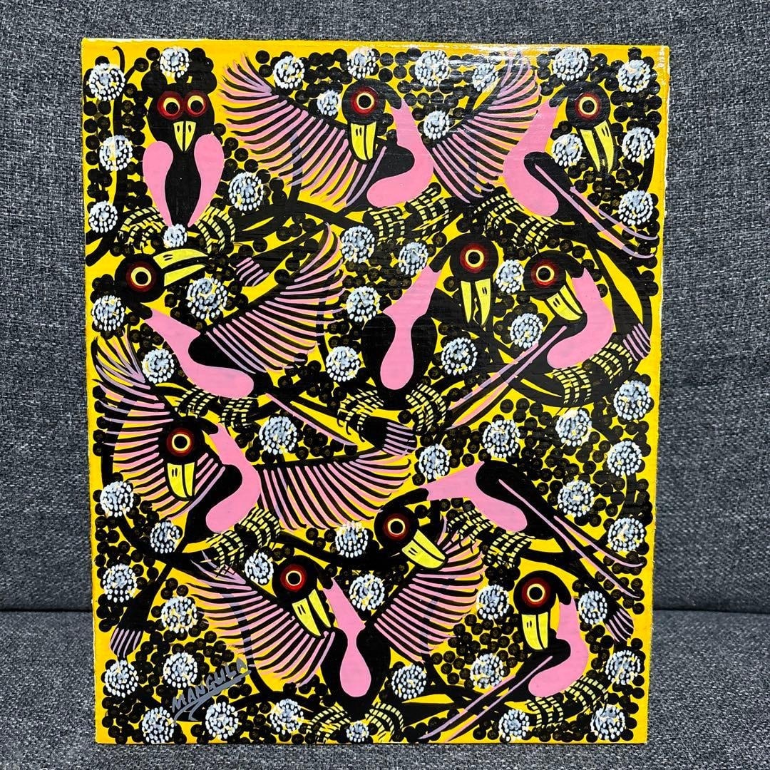 Contemporary art piece 'Tinga Tinga': Contemporary art piece 'Tinga Tinga', original African painting by renowned artist MANGURA, size 3, guaranteed authentic.Product DescriptionContemporary Art Tinga Tinga, famous artist MANGURA original