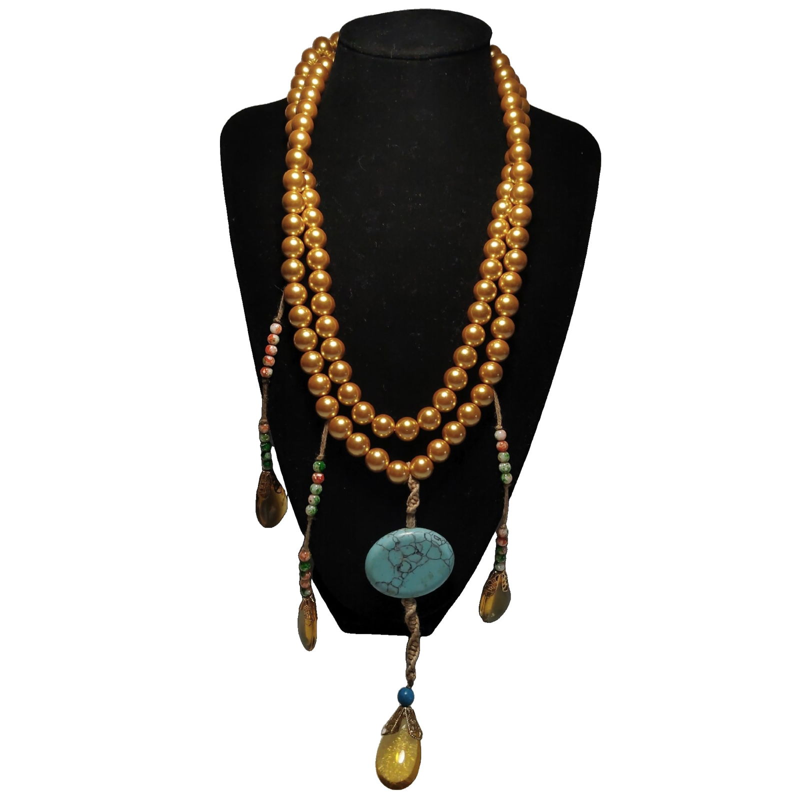 Qing Dynasty Court Official Wearing Eastern Pearl Court Bead (1 of 7)