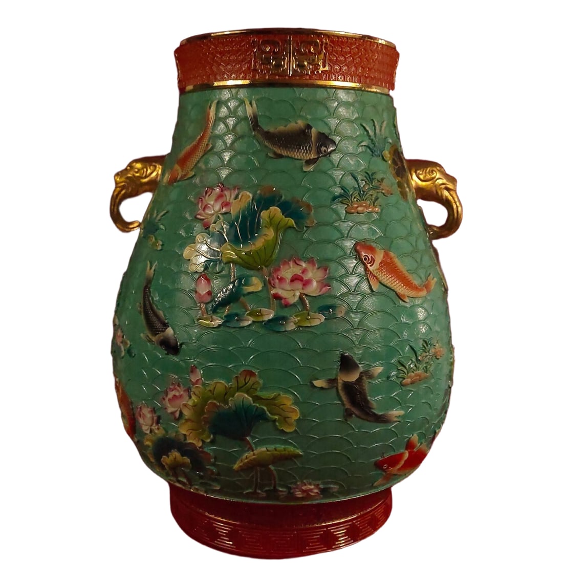 Qianlong Official Kiln Vase: Qianlong Official Kiln Vase, carved lotus and carp design, uniquely shaped, first-class color, perfect and flawless, an excellent piece for collection. Height: 48 cm, Diameter: 38 cm. Freight: