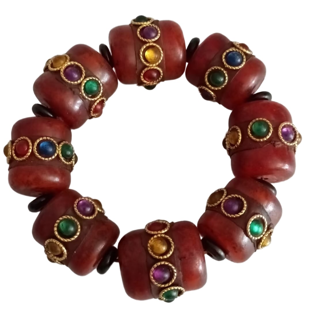 Old Collection Amber Handle (1 of 10)