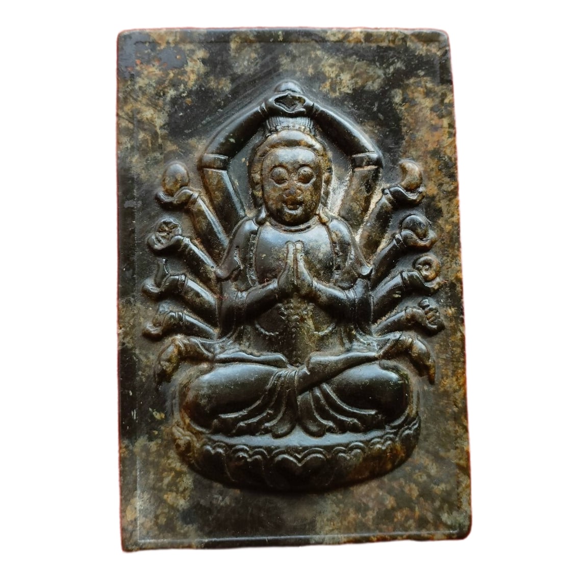 Meteorite Thousand-Hand Guanyin Pendant: Meteorite Guanyin with a Thousand Hands Exquisitely carved with magnetic properties, perfect condition Size: 8.6×5.7×1.3 cm Weight: 154g Freight: 1.International Freight: Foreign shipping charges