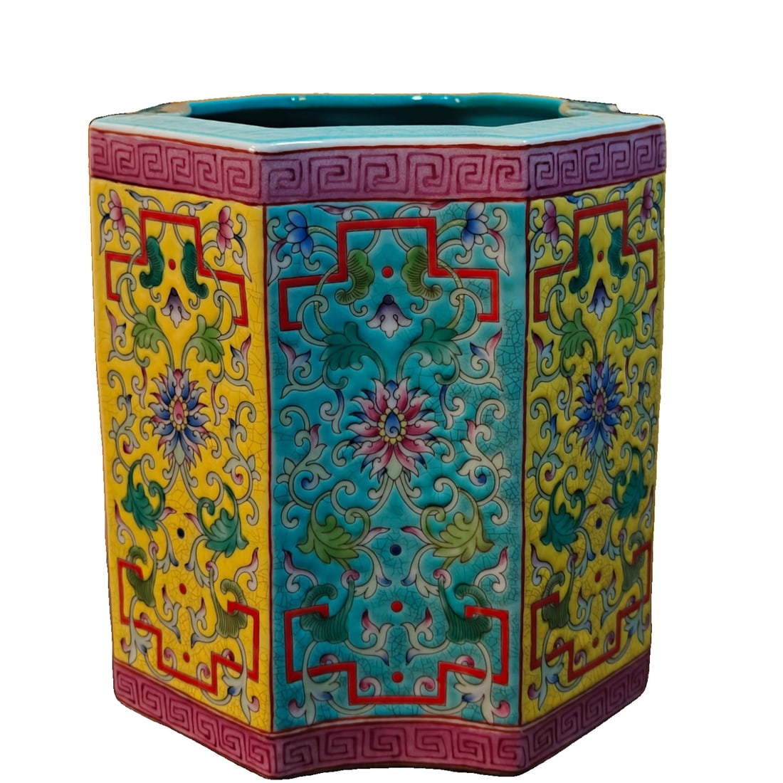 Famille Rose Brush Pot from the Yongzheng Period (1 of 10)