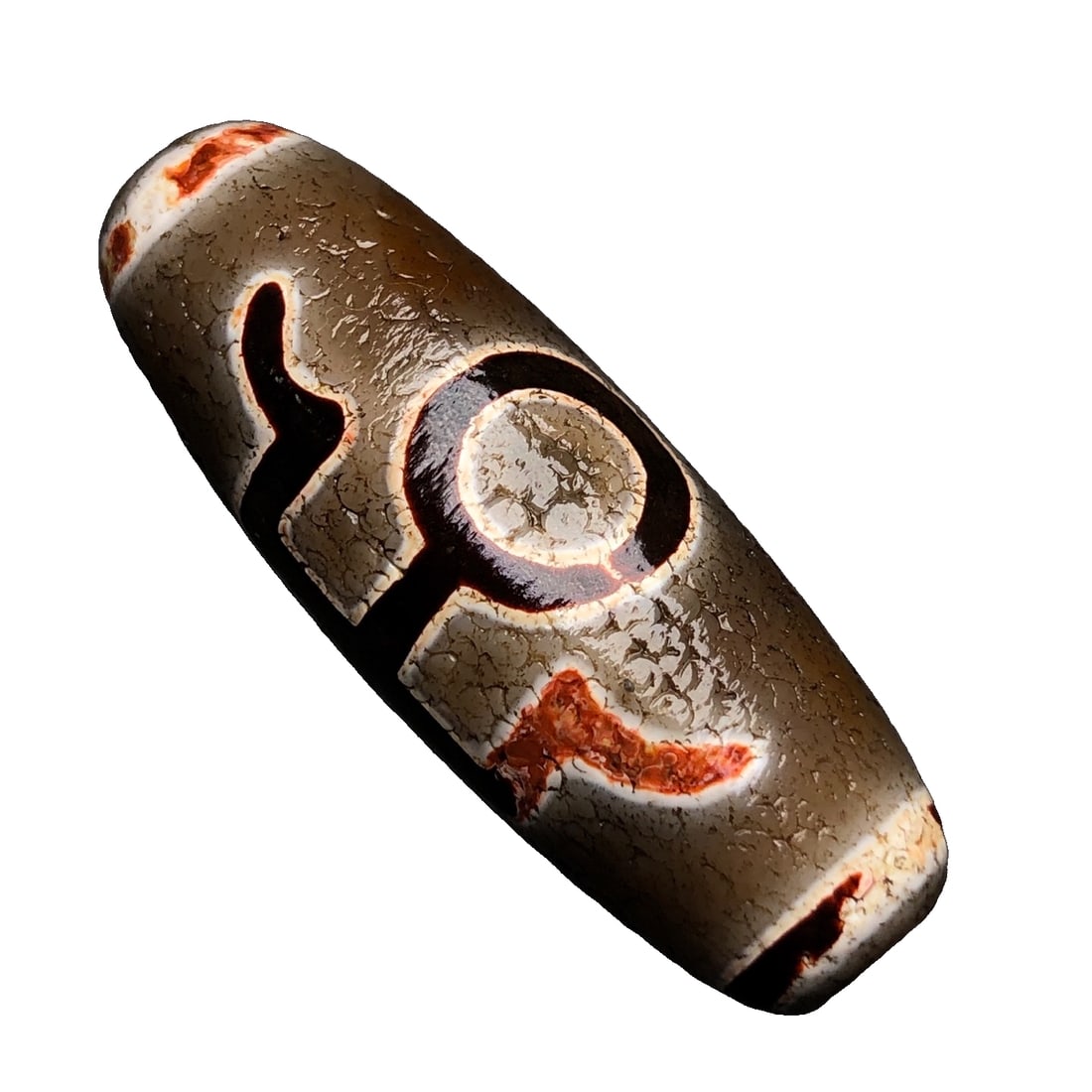 Old Material High Oil Patina Nobleman's Dzi Bead: High oil content old material Bead of AuspiciousnessSize: 40x14 mm Weight: 12.6gAverting disaster and turning bad luck into good fortune Buddha treasure. During the great epidemic in the Tibetan