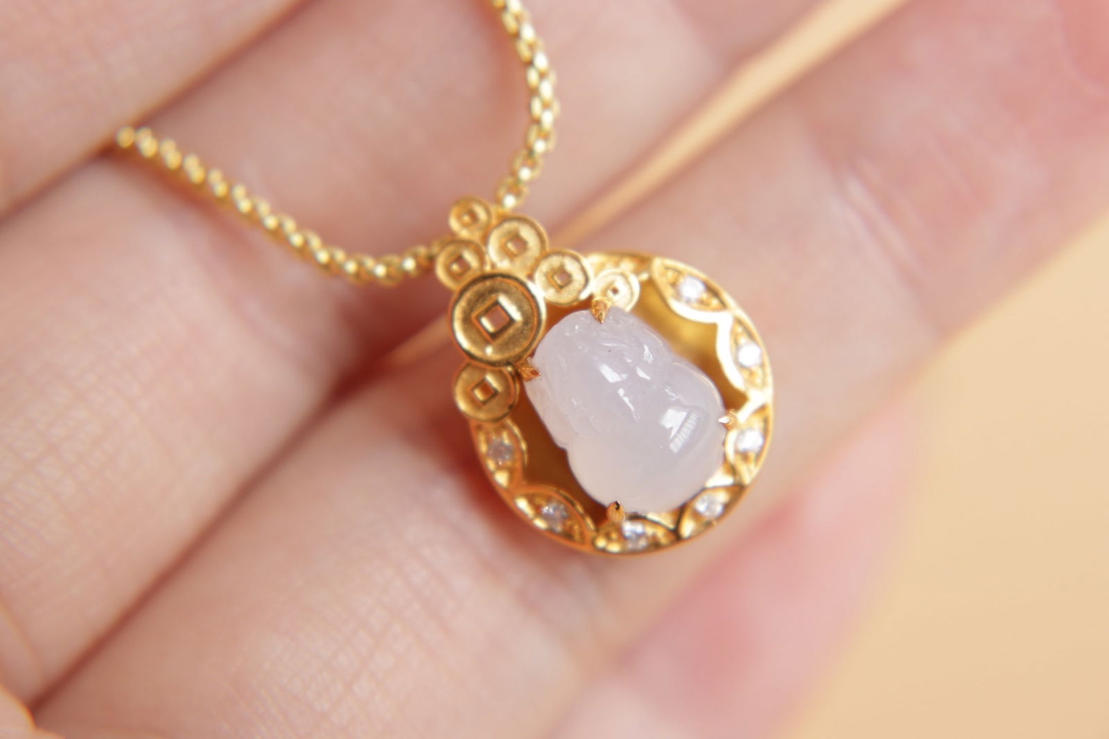 18K Gold Inlaid Natural Jadeite Violet Pixiu Pendant: 18K Gold Plated Natural Jade Amethyst Pi Xiu Money Hanging Pendant - Lustrous and Full-bodied, Inlaid with South African Diamonds, Thick Gold Plating 1.International Freight: Foreign shipping charges
