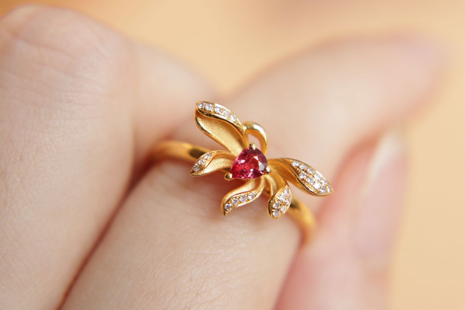 18K Gold Ring with Natural Ruby - 2