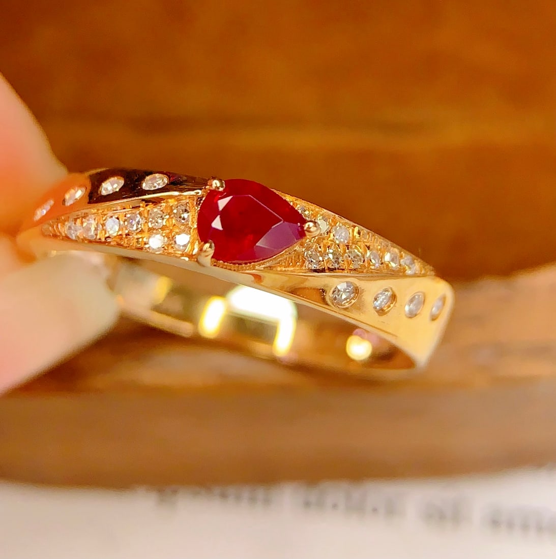 18K Gold Natural Ruby Ring - 2