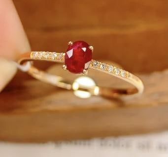 18K Gold Natural Ruby Ring (1 of 7)