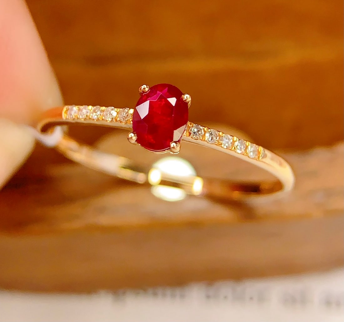 18K Gold Natural Ruby Ring (1 of 6)