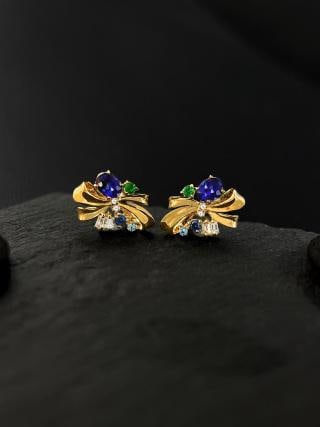 18K Gold Inlaid Diamond Emerald Sapphire Earrings: 18K Diamond Color Gem Butterfly Earrings - Diamonds paired with emerald and blue sapphires, full of elegance 1.International Freight: Foreign shipping charges are determined by destination. 2.Photos,