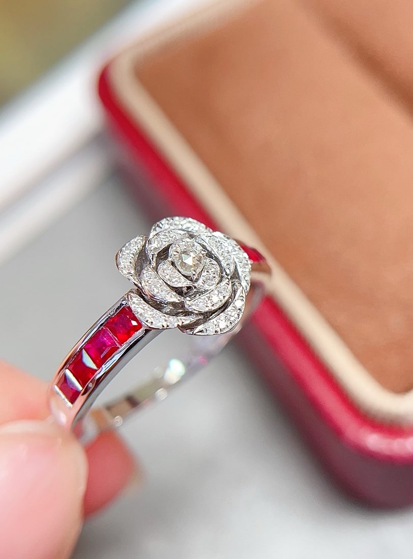 18K Gold Ruby Ring - 2