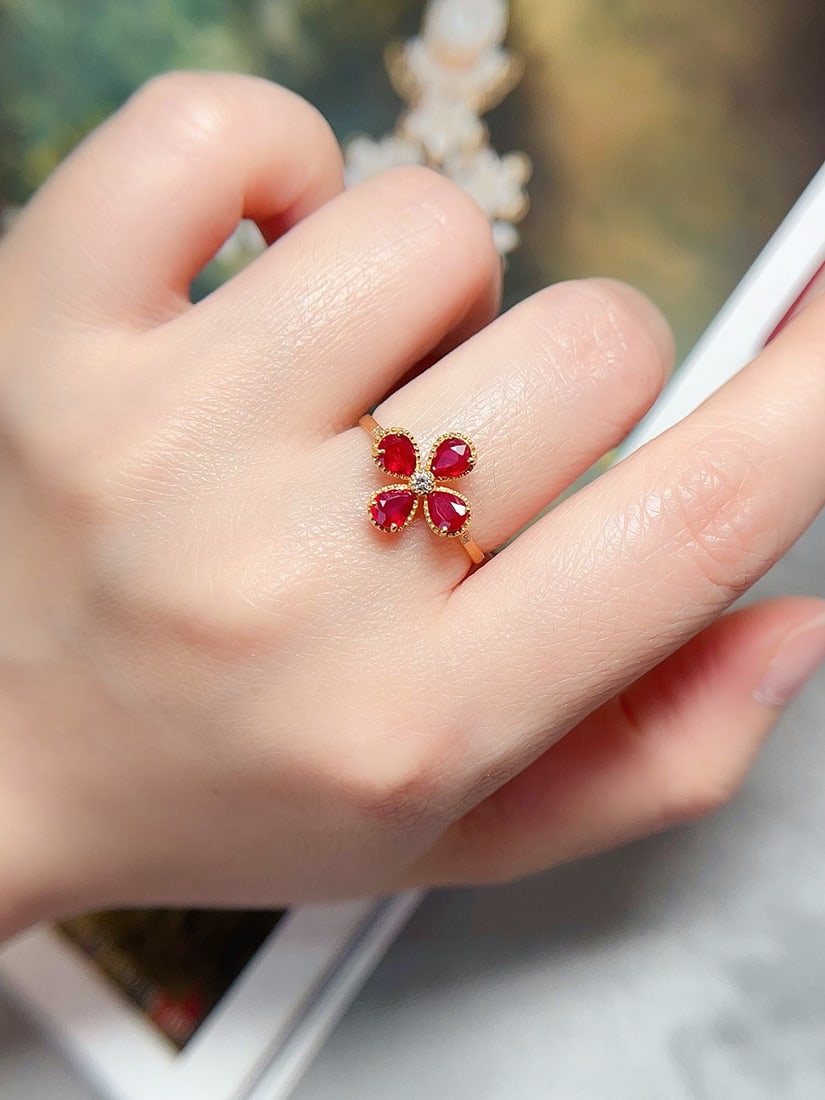 18K Gold Ruby Ring - 5