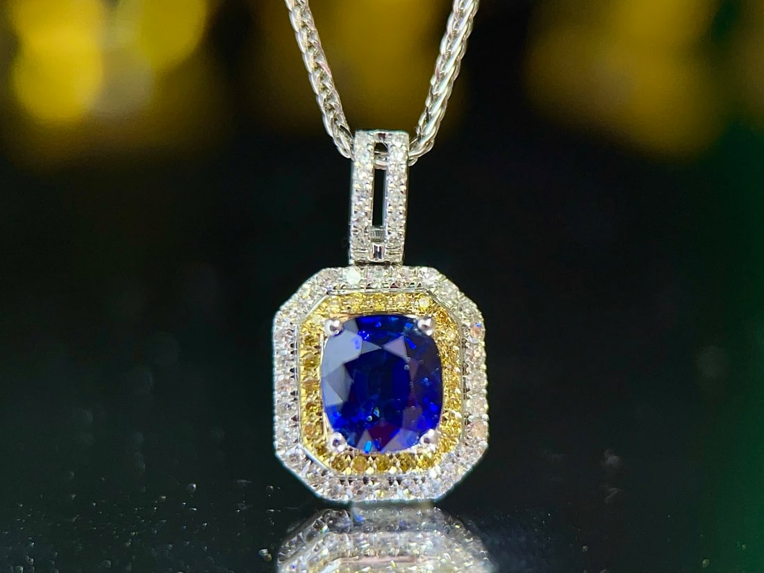 Sapphire Pendant: Sri Lankan Royal Blue Sapphire PendantExtremely elegant and noble. Weight 1.38g, main stone 1.18ct, 64 diamonds 1.International Freight: Foreign shipping charges are determined by destination. 2.Photo