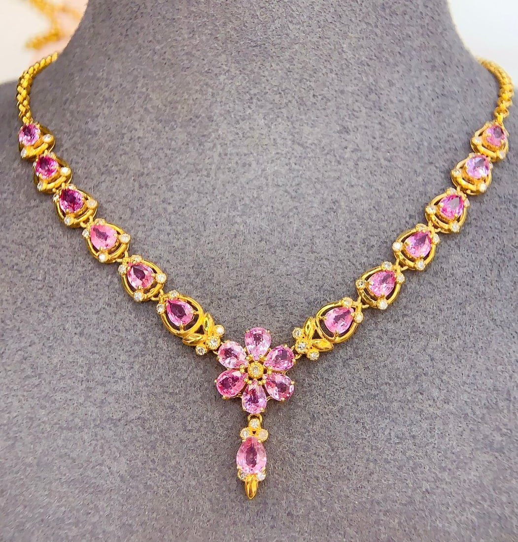 18K Gold Natural Colored Blue Sapphire Necklace (1 of 6)