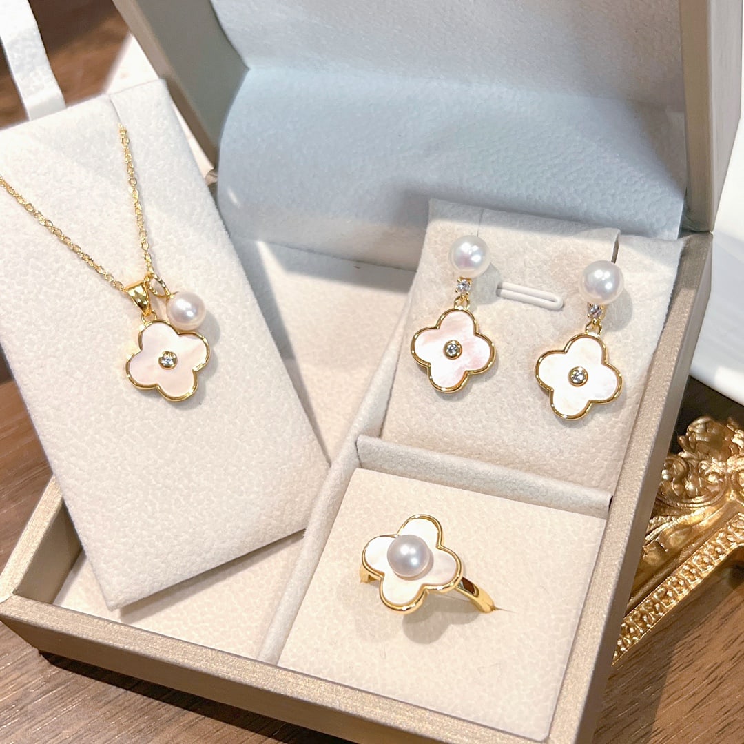 Shell Clover Set - 2