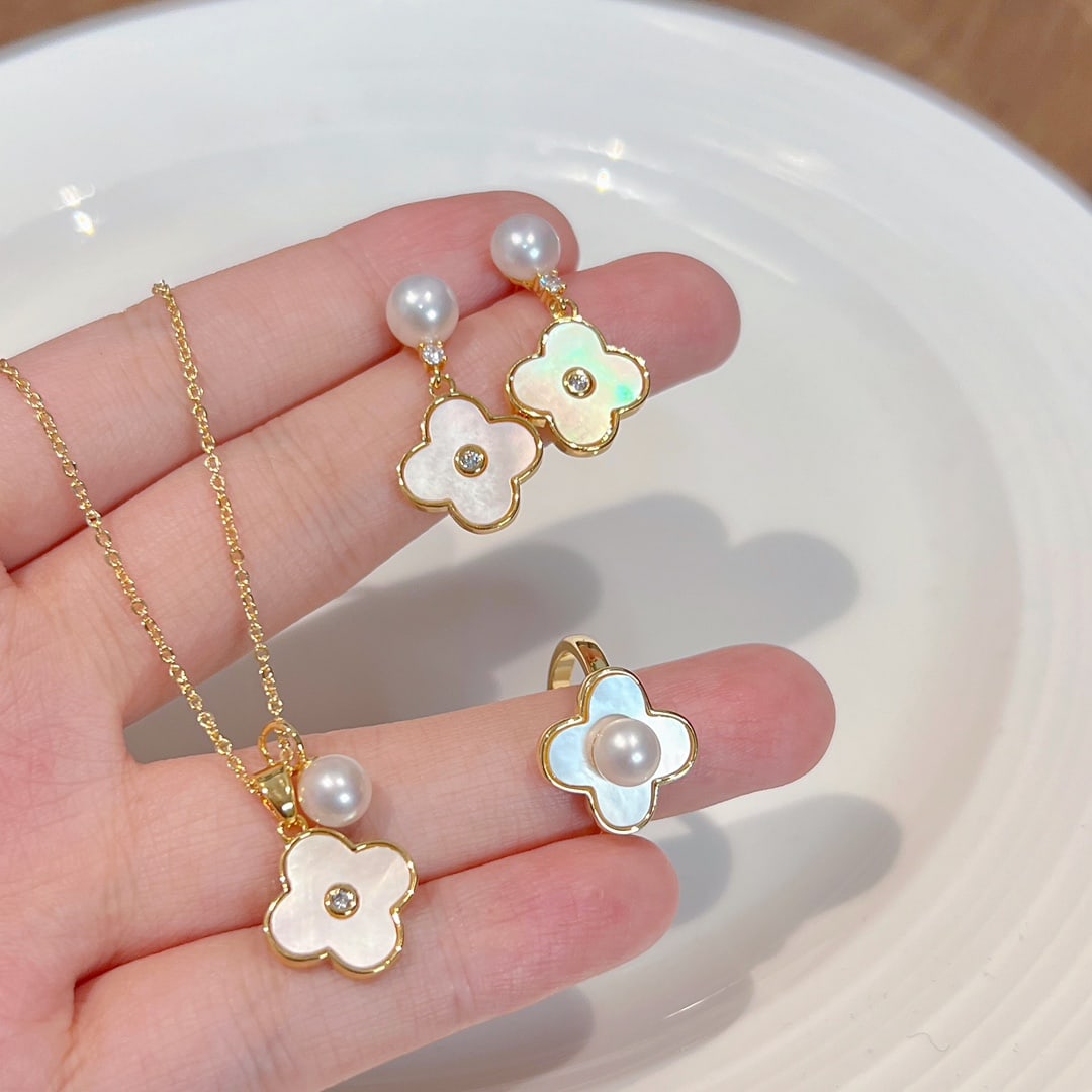 Shell Clover Set - 5