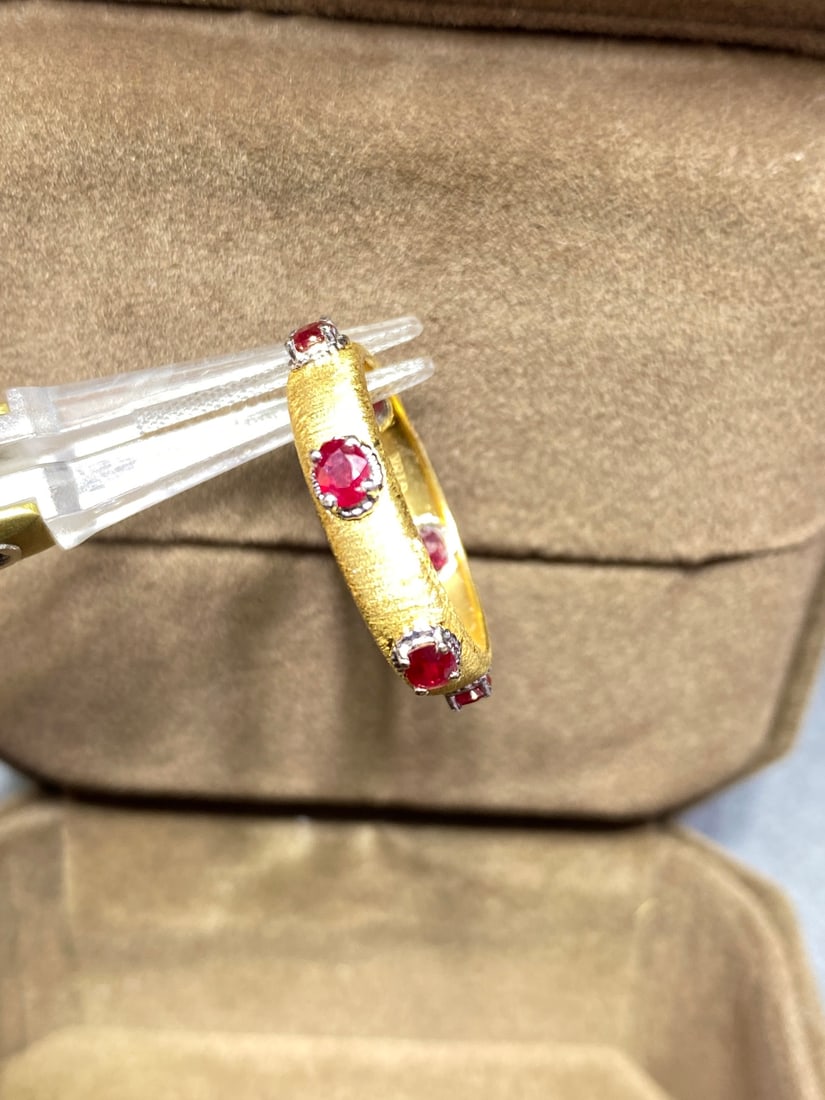 18K Gold Inlaid Ruby Ring - 8