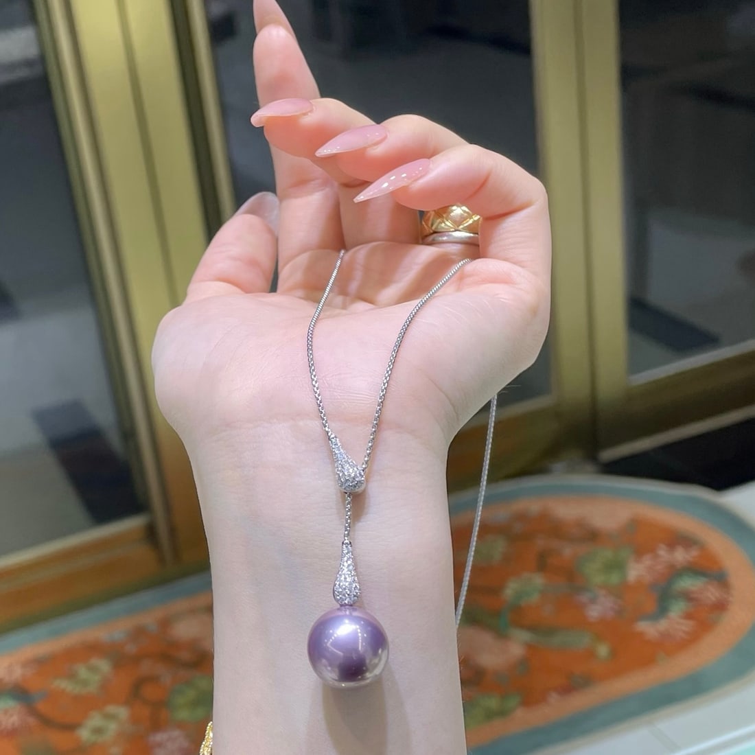 Natural Freshwater Pearl Necklace: Natural Freshwater Pearl Necklace. Sweater Chain 14—15mm Round Beads High Gloss Subtle. Almost Flawless 1.International Freight: Foreign shipping charges are determined by destination. 2.Photos, des