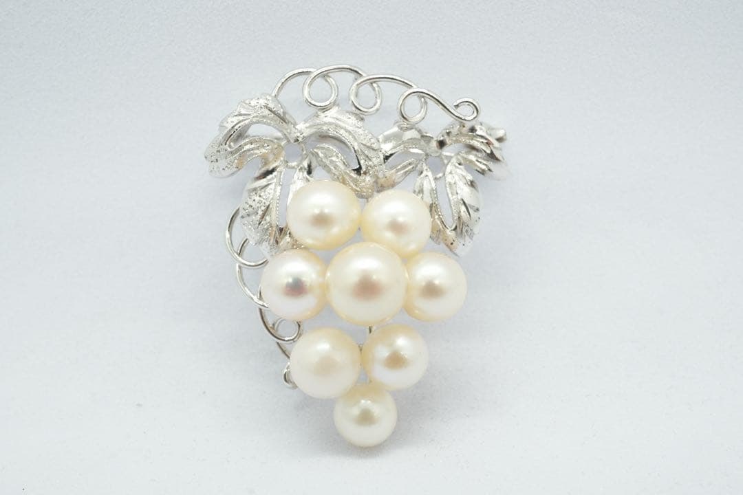 Real Pearl Brooch (1 of 7)