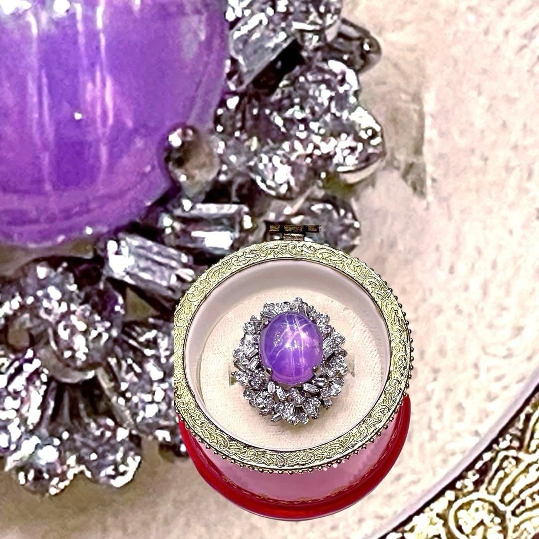 second-hand Large Natural Purple Star Sapphire and Diamond 14K Gold Ring: Large natural purple starlight sapphire and diamond 14K gold ringLarge natural purple starlight sapphire14K gold diamond ringMassive in size, full of presence.Natural purple starlight sapphireEvery ti