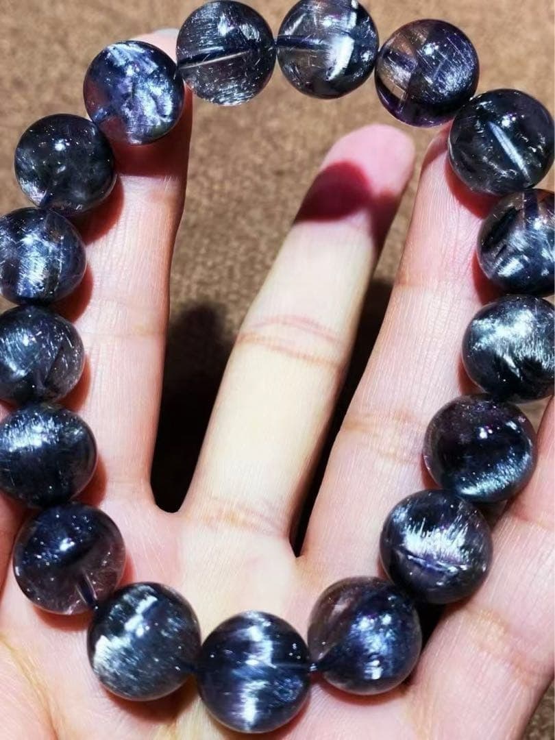 Second-hand Platinum, Titanium, Red Stone, Quartz Bracelet (1 of 5)