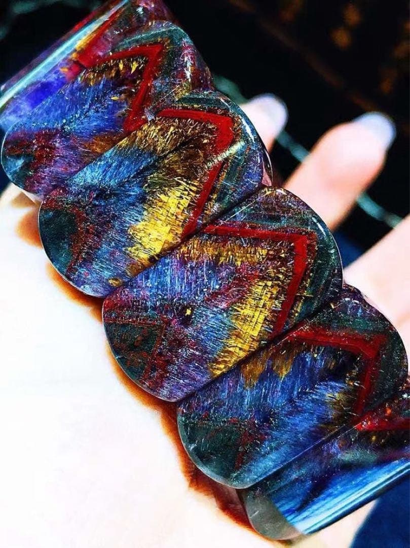 Second-hand Auralite 23 Bracelet: Auralite 23 BraceletThis is a popular item, so please make sure to leave a message before purchasing.This is a bracelet made from natural Auralite 23.Gemstone size: approximately 24.2 x 12.8 x 6.2 mil