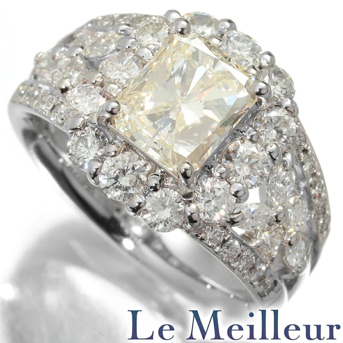 Second-hand Exquisite Diamond Ring - 2