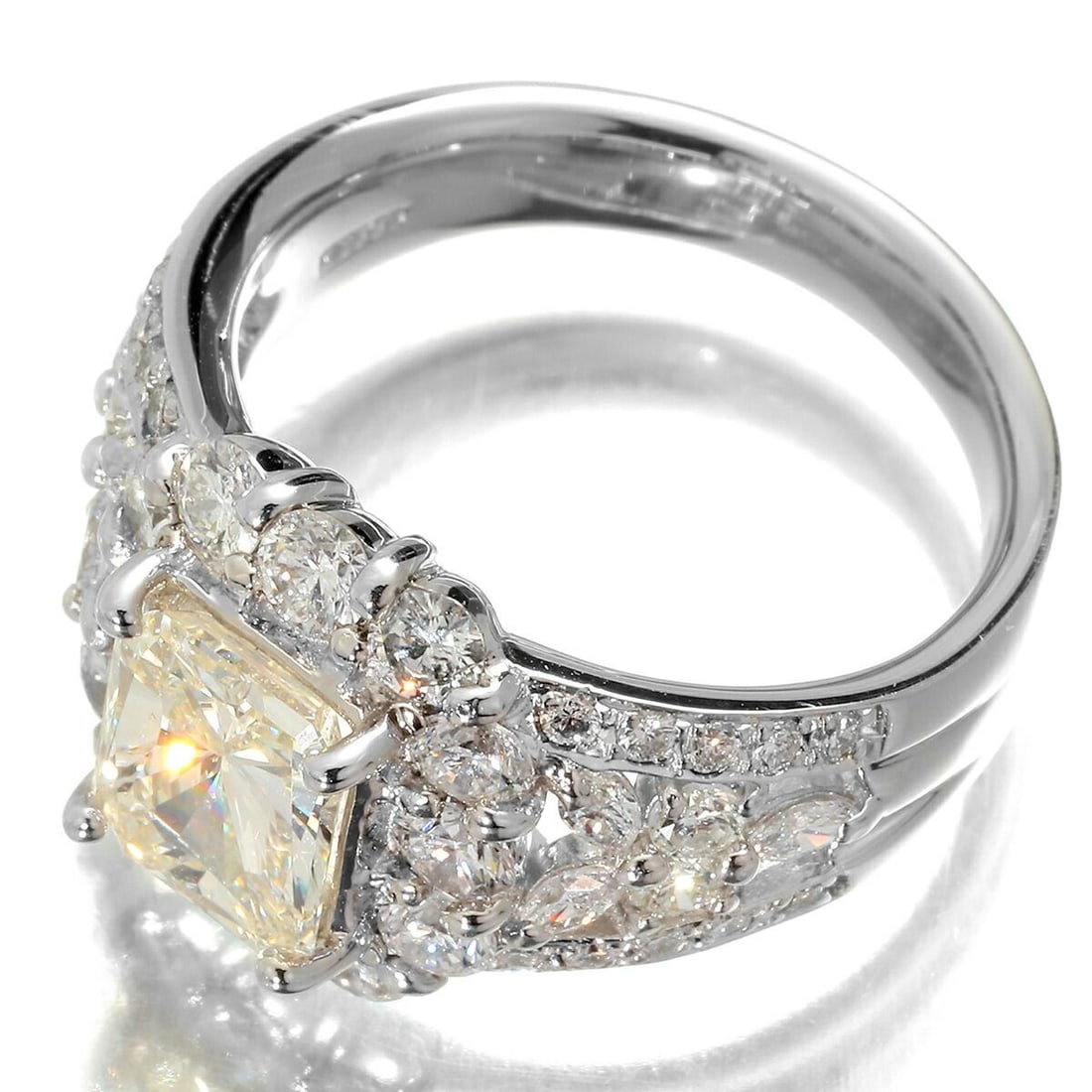 Second-hand Exquisite Diamond Ring - 5