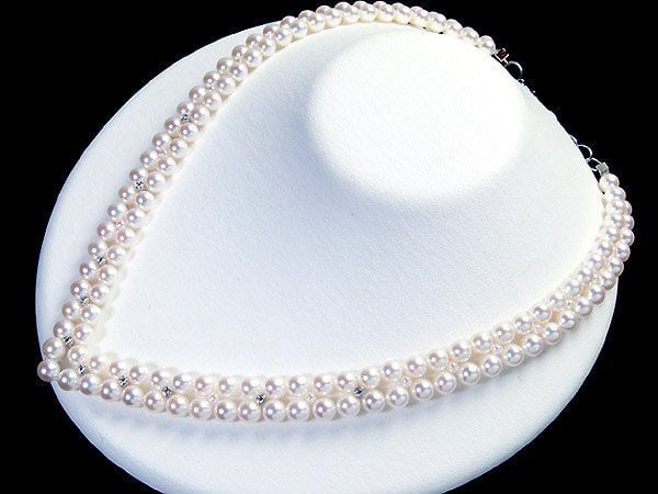 Second-hand MIKIMOTO High-Grade Akoya Pearl Necklace (1 of 9)