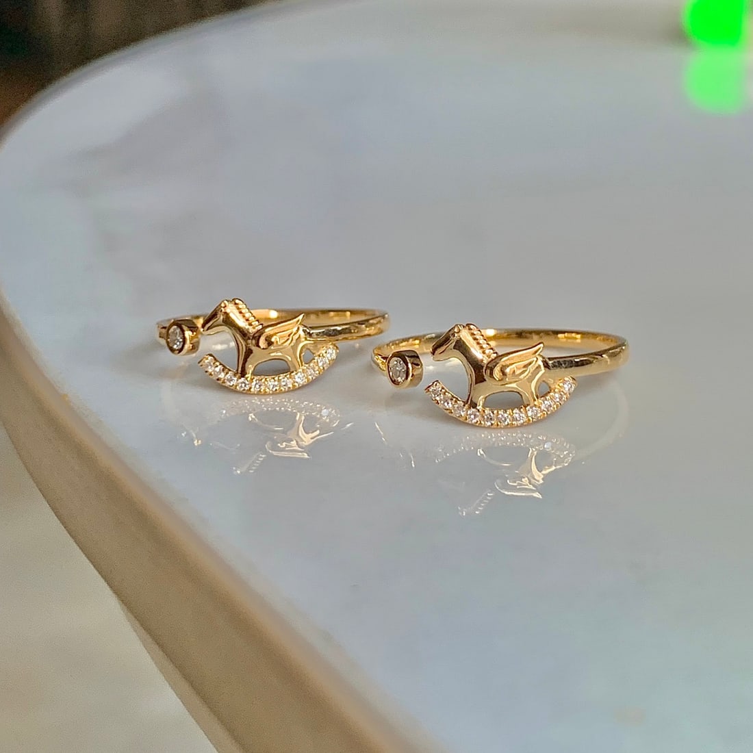 18k Lab-grown Diamond Pony Ring - 5