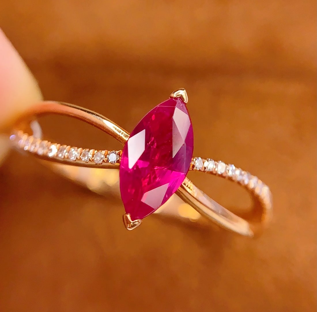 18k ruby ??ring - 2
