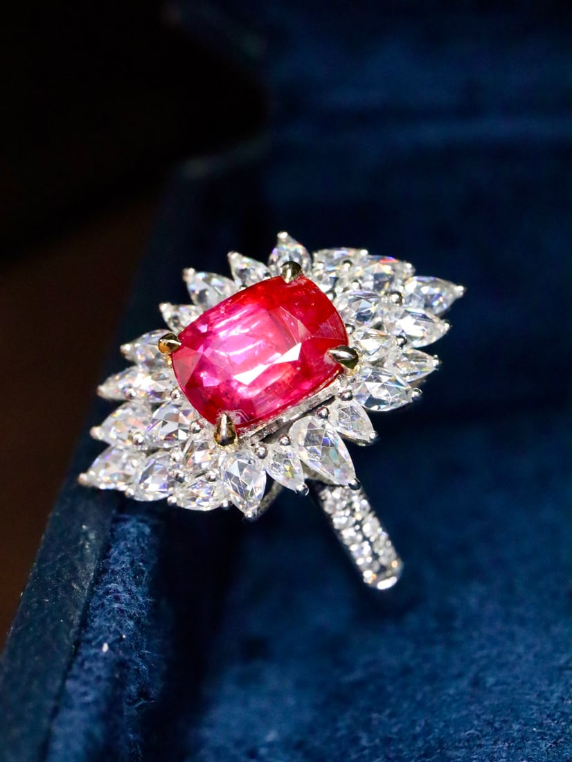 18k untreated ruby ring - 4