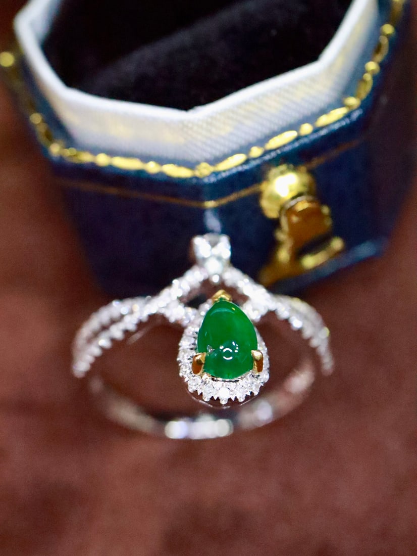 18K Emerald Ring - 4