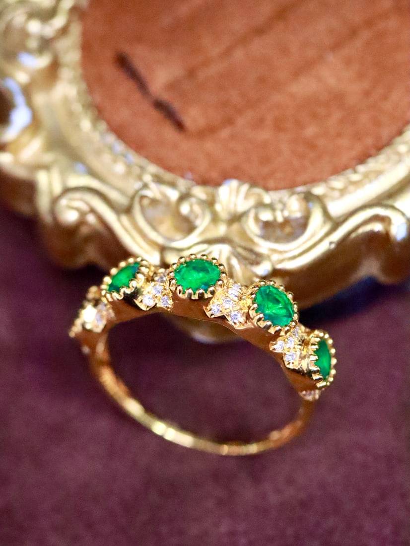 18K Emerald Ring - 4