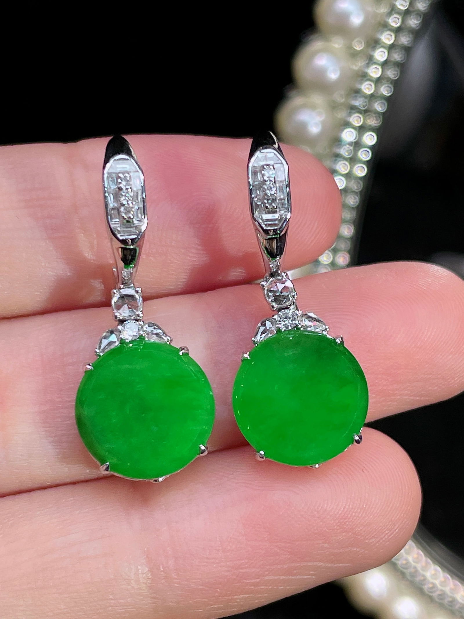 18k Gold Diamond Green Jadeite Earrings (1 of 5)