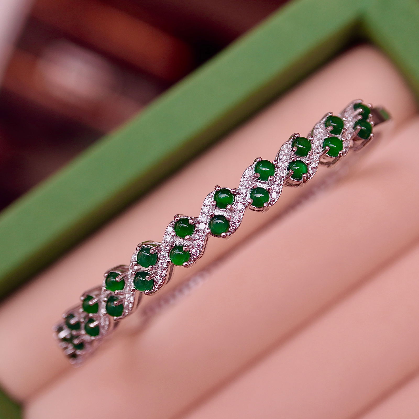 Natural jadeite bangle - 3