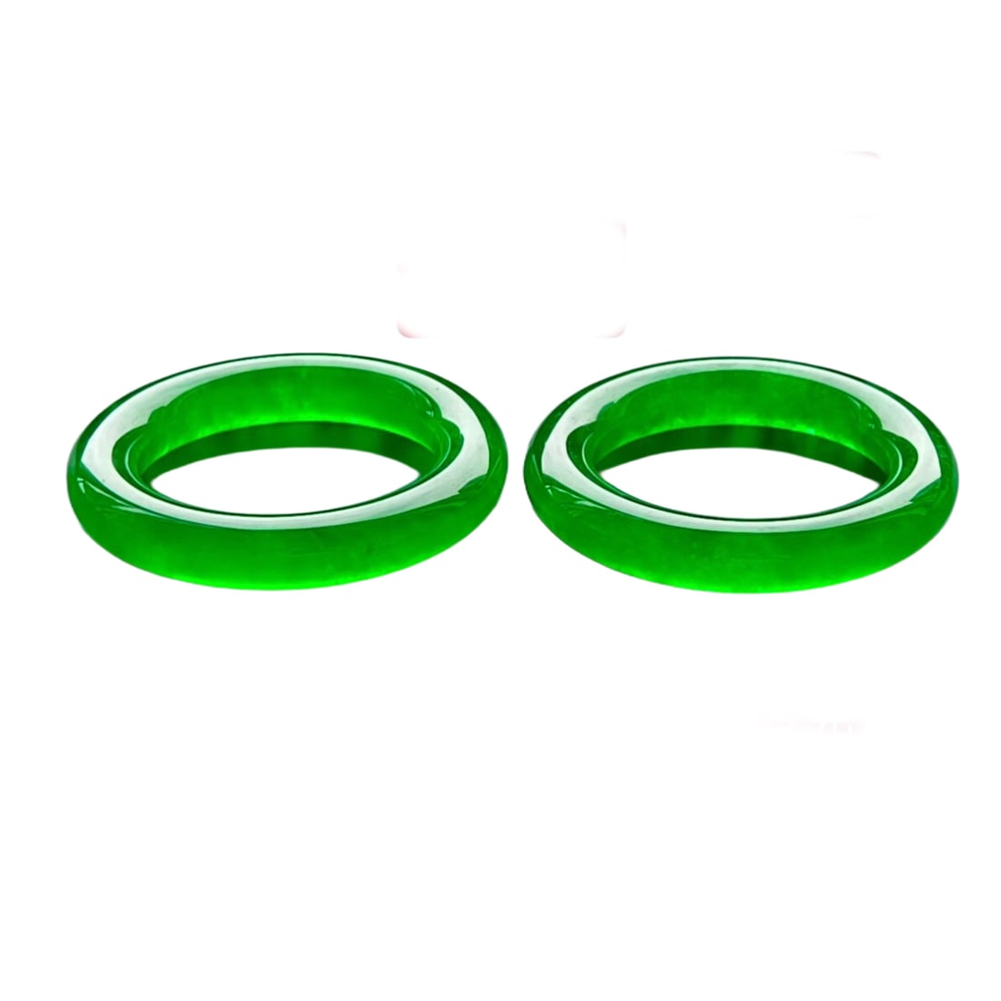 A pair of top-grade jadeite bracelets (1 of 9)