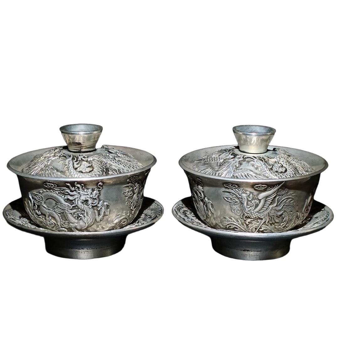 Silver Covered Bowl with Dragon and Phoenix Design from Qianlong Period (1 of 10)